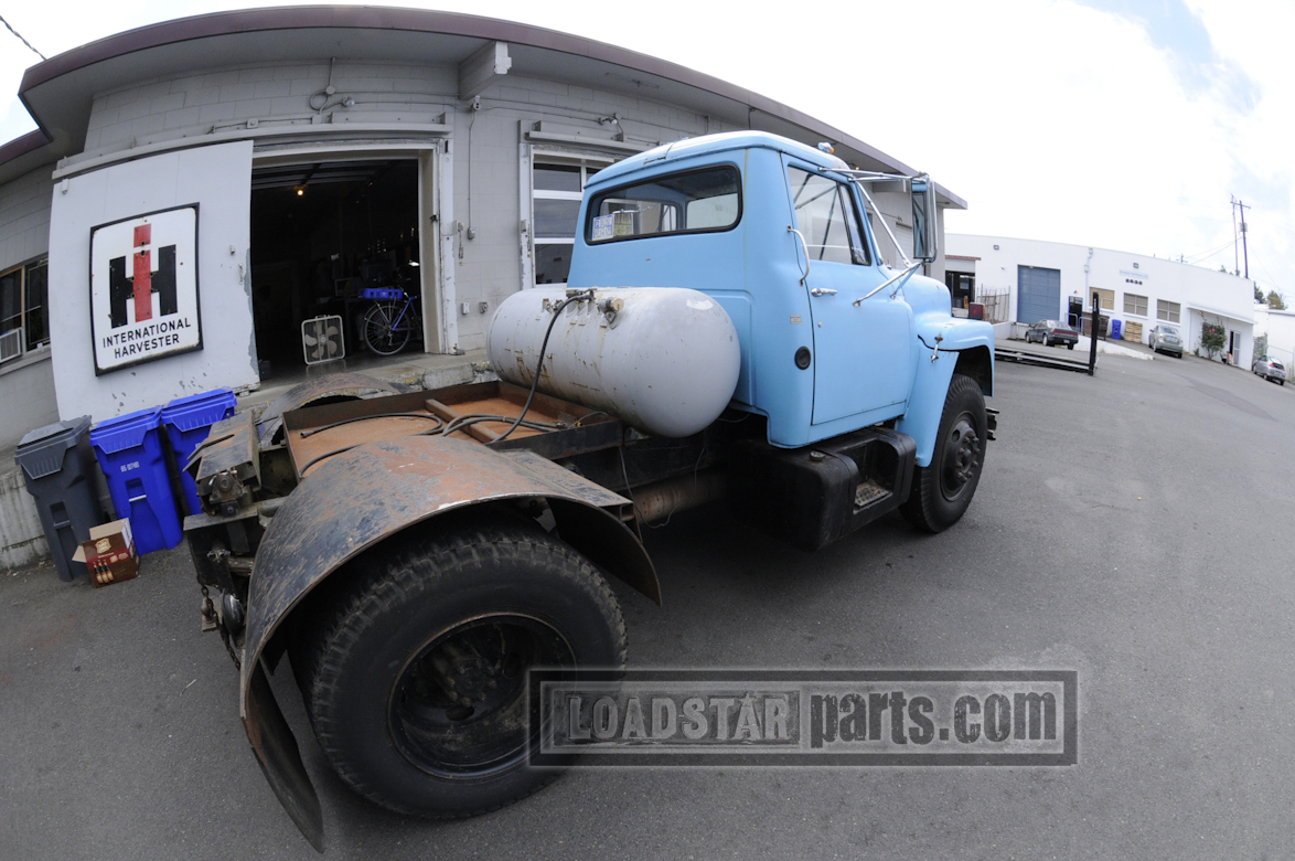 International Harvester Loadstar 1977 loadstar 1800 back tank